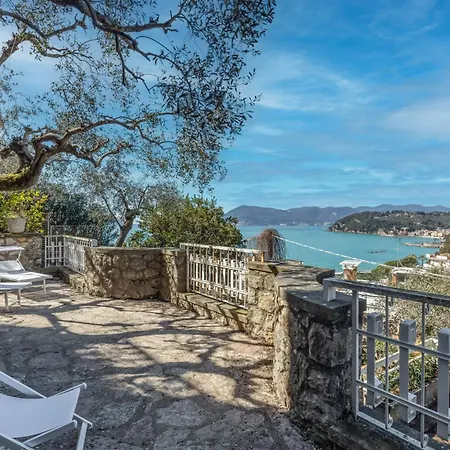 Home! Sally Sea House * Lerici