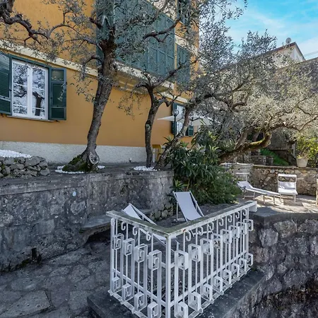 Guesthost - Home! Sally Sea House Lerici