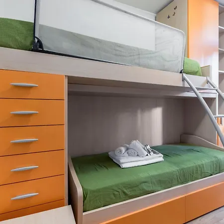 Apartament Home! Sally Sea House Lerici