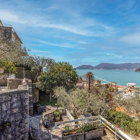 Home! Sally Sea House