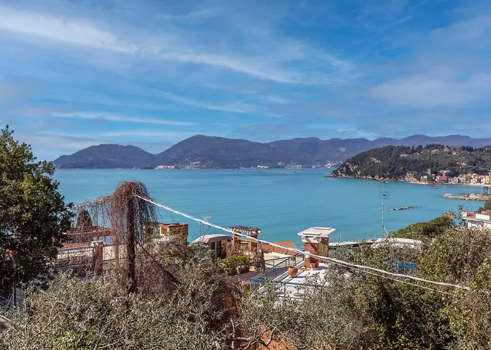 Guesthost - Home! Sally Sea House * Lerici